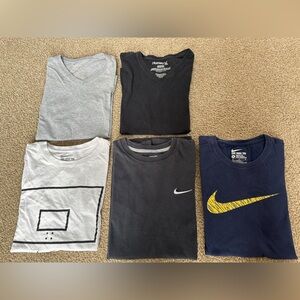 5pc Nike Men’s Short Sleeve T Shirts Cotton Medium Size in Gray, Black, and Blue